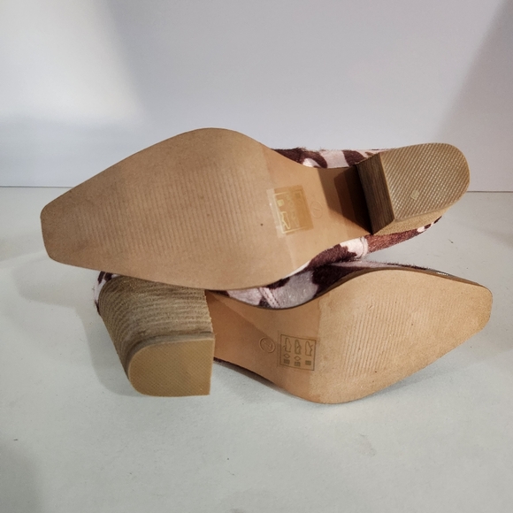 Beast Fashion Dakota Cow Print Western Cowboy Ankle Boot Womens Size 7 - Picture 8 of 9